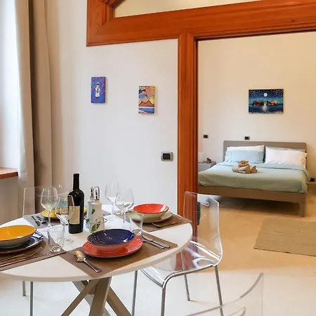 Exclusive Five Minutes From The Sea * Nápoles